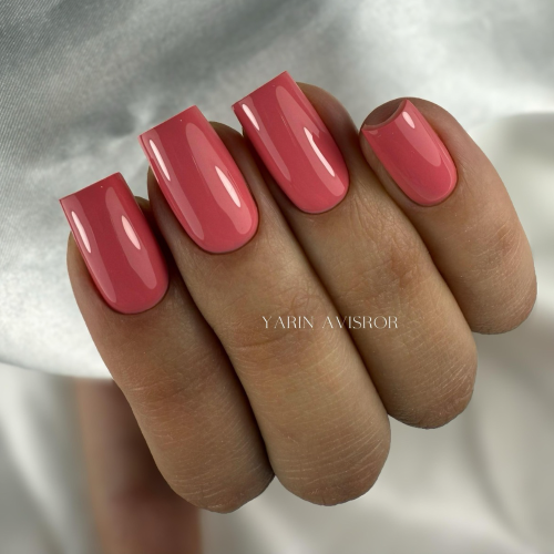 לק ג'ל מס' 153, 17 מ"ל - Glamour לק ג'ל מס' 153, 17 מ"ל - Glamour