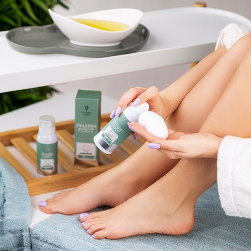 מוס הרגעה מועשר בעשבי מרפא לעור בעייתי - Pharm Foot | 105 ml | reLIEF MOUSSE | מוס הרגעה מועשר בעשבי מרפא לעור בעייתי - Pharm Foot | 105 ml | reLIEF MOUSSE |